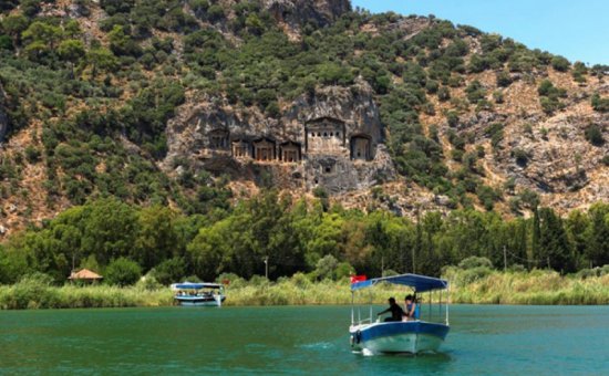 Dalyan kaya mezarları