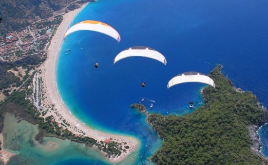 Paragliding